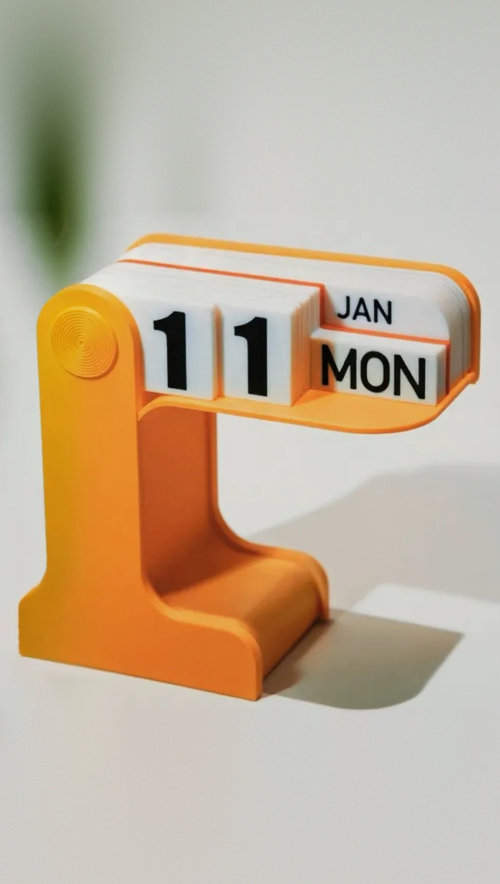 Custom 3D printed desk flip calendar